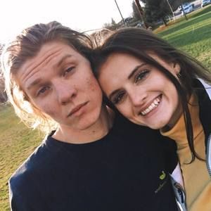 Meet your Posher, Lydia